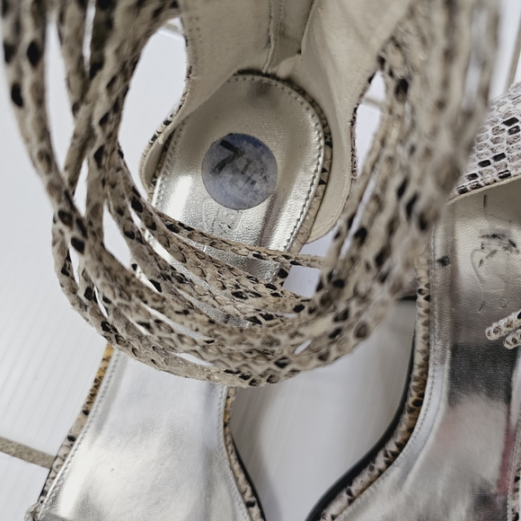 Alba - Picture 4 of 9